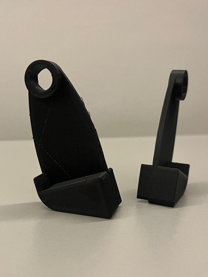 Multifunctional hinge